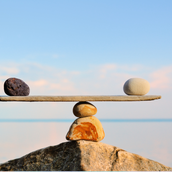 Red and Blue Minimalist Memorial Day Instagram Post